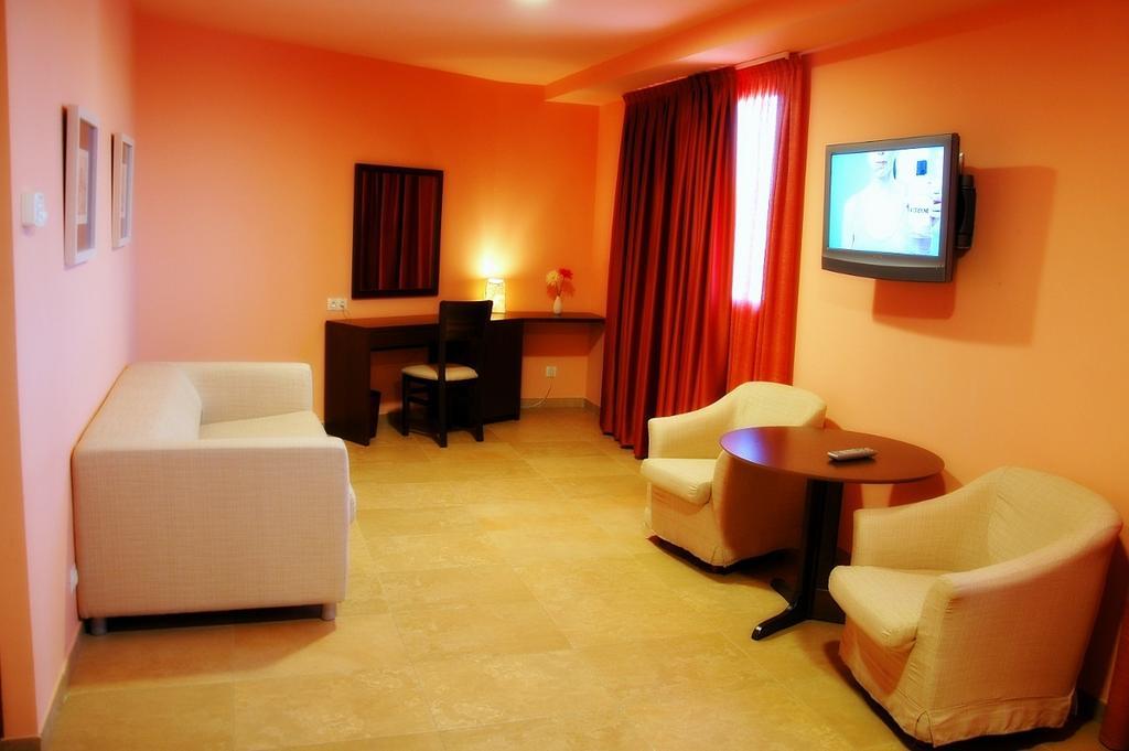 Hotel Salat Resort Les Borges Blanques Pokoj fotografie