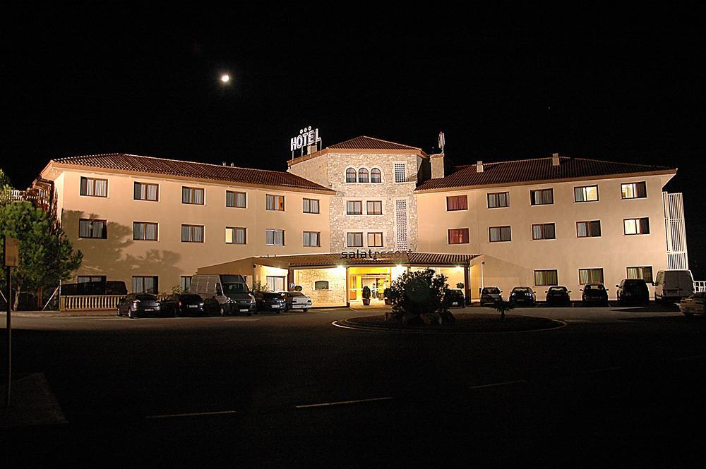 Hotel Salat Resort Les Borges Blanques Exteriér fotografie